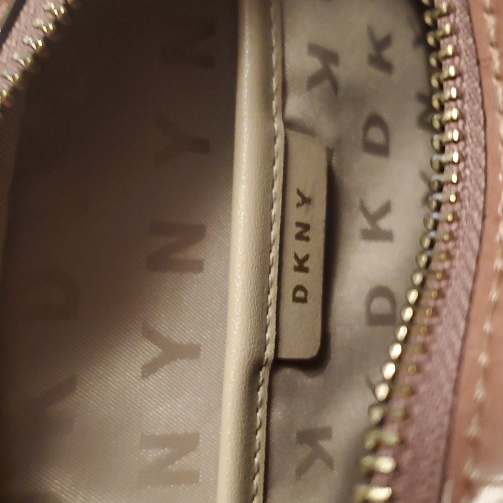 DKNY Shoulder Purse - Picture 3 of 3